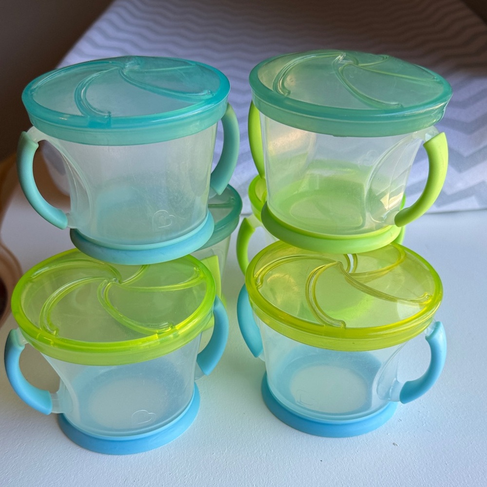 Set of 6 Snack Cups with Handles
